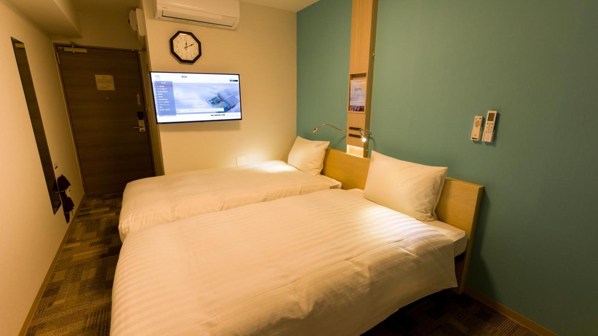 Toyoko Inn Tokyo Keio-Sen Higashi-Fuchu-Eki Kita-Guchi Room photo