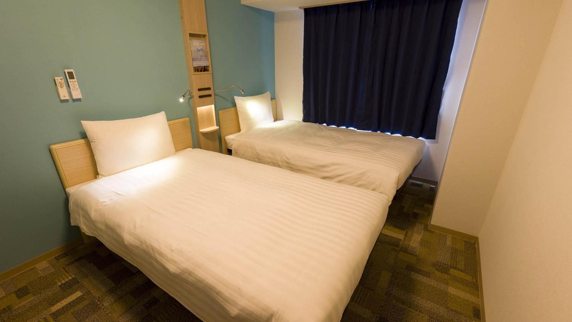 Toyoko Inn Tokyo Keio-Sen Higashi-Fuchu-Eki Kita-Guchi Room photo